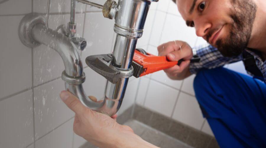Professional same day plumber services in Lyndhurst, VA